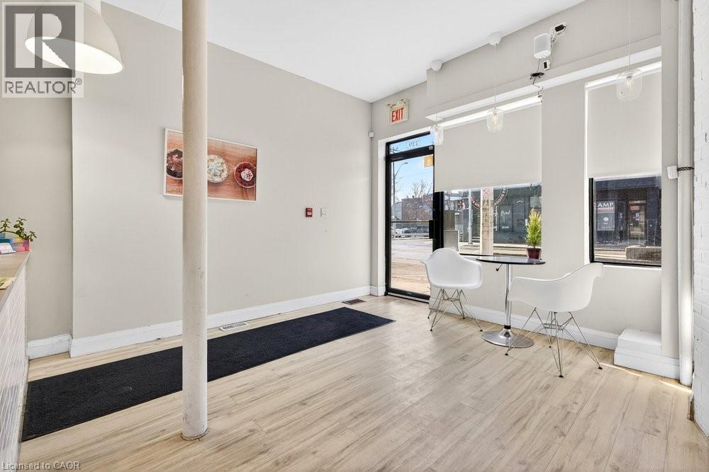 339 Barton Street E, Hamilton, ON