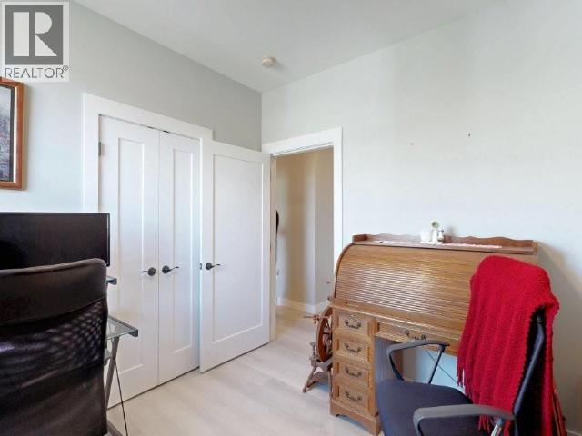 4374 Quebec Ave, Powell River, BC - Indoor Photo Showing Other Room