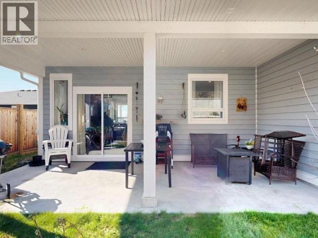 4374 Quebec Ave, Powell River, BC - Outdoor With Deck Patio Veranda With Exterior