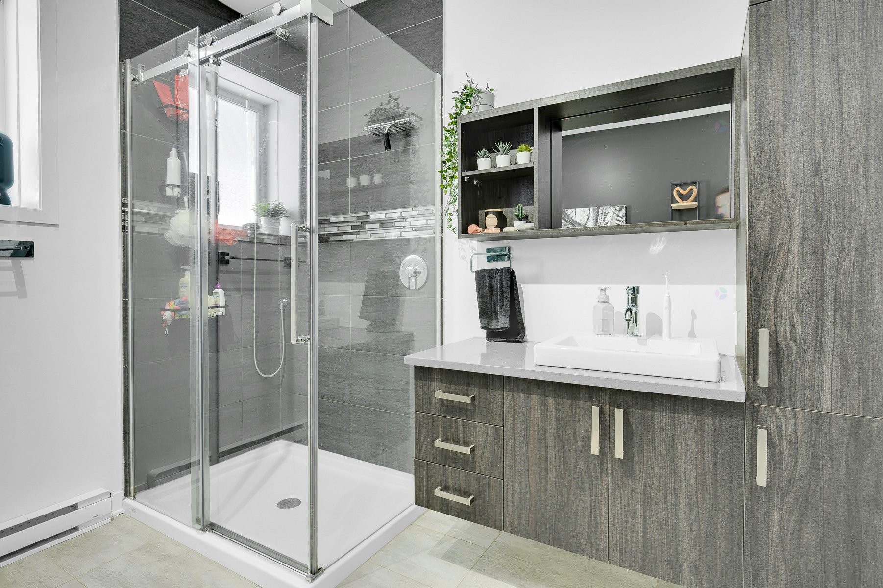 Bathroom - 199 Rue Du Granit, Saint-Jérôme, QC - Indoor Photo Showing Bathroom