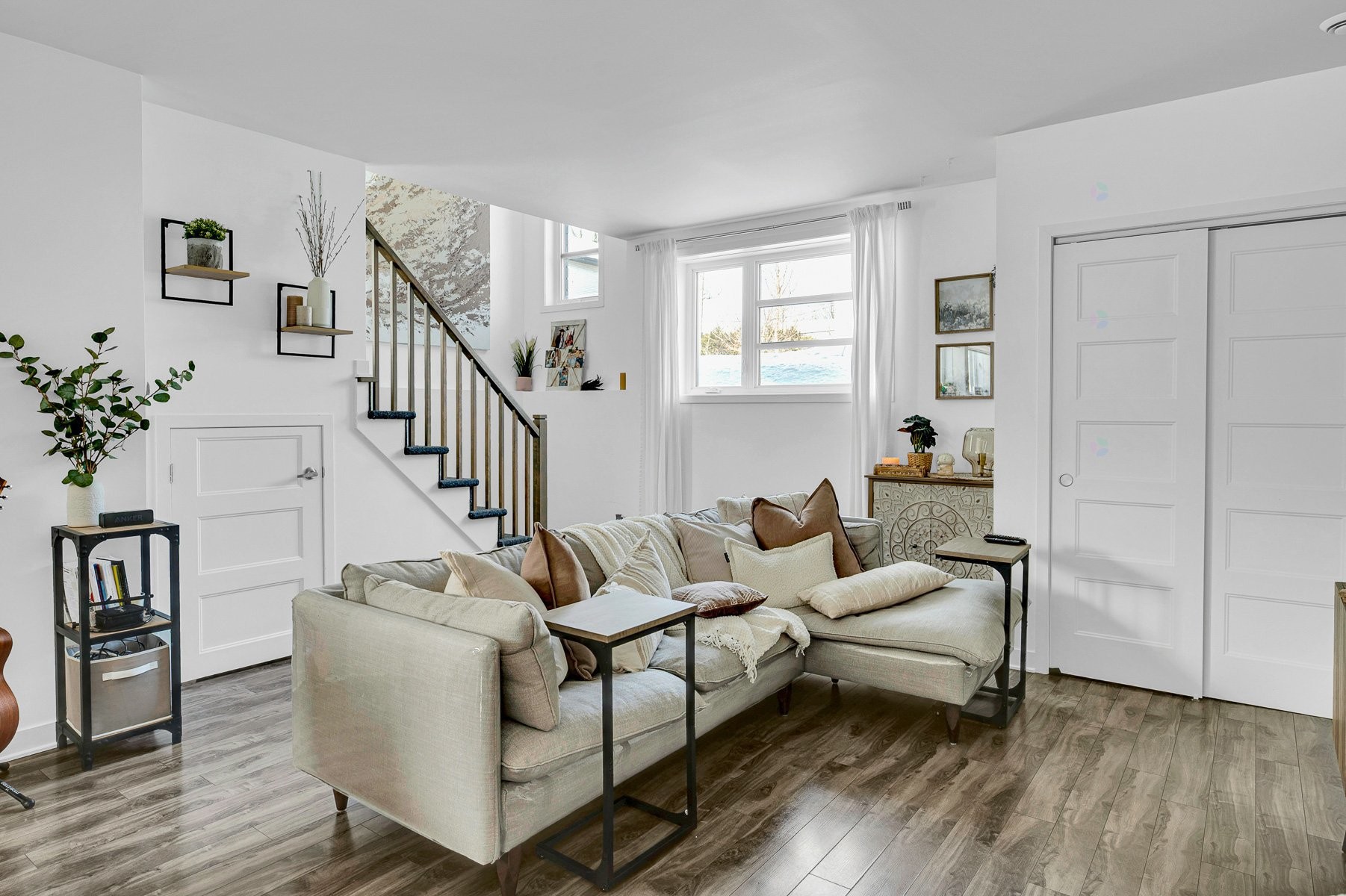 Living Room - 199 Rue Du Granit, Saint-Jérôme, QC - Indoor Photo Showing Living Room