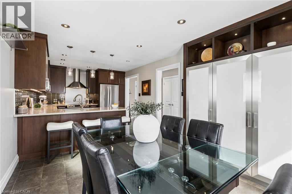 31 Cedar Crest Street, Kitchener, ON - Indoor