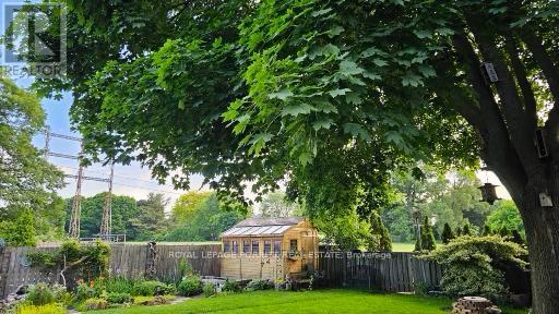 1435 Strathy Avenue, Mississauga, ON - Outdoor