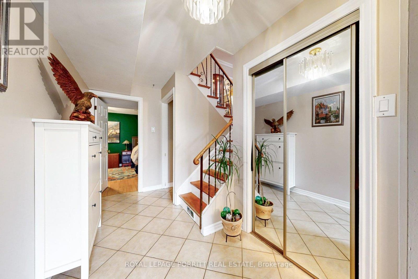 1435 Strathy Avenue, Mississauga, ON - Indoor Photo Showing Other Room