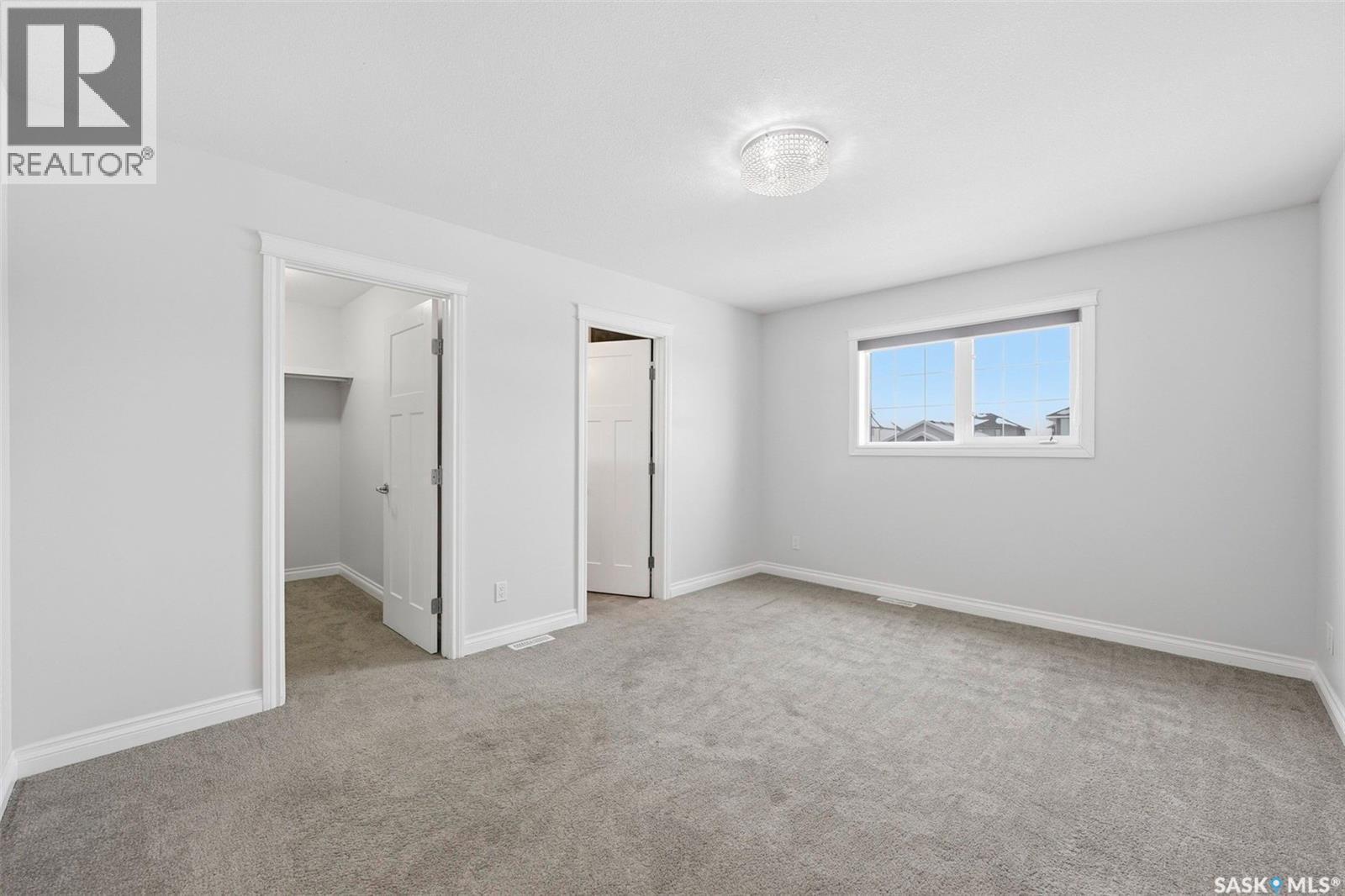 911 Hunter Road, Saskatoon, SK - Indoor Photo Showing Other Room