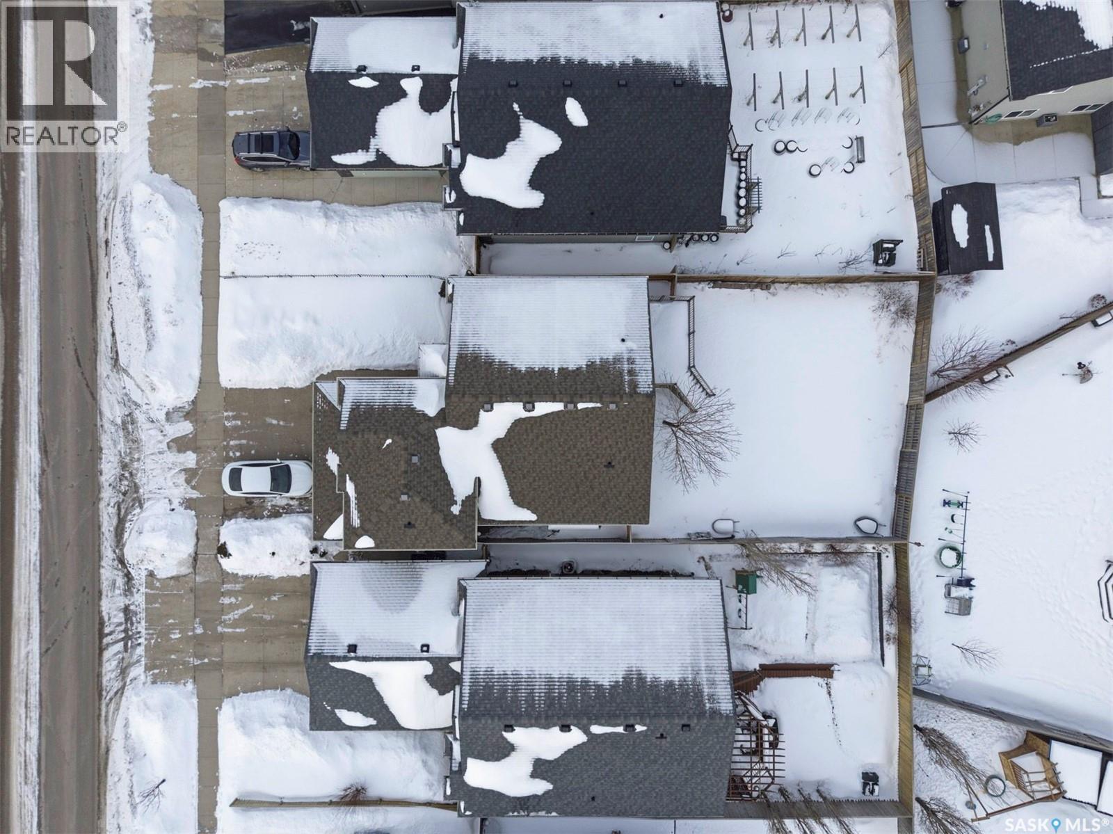 911 Hunter Road, Saskatoon, SK - Outdoor