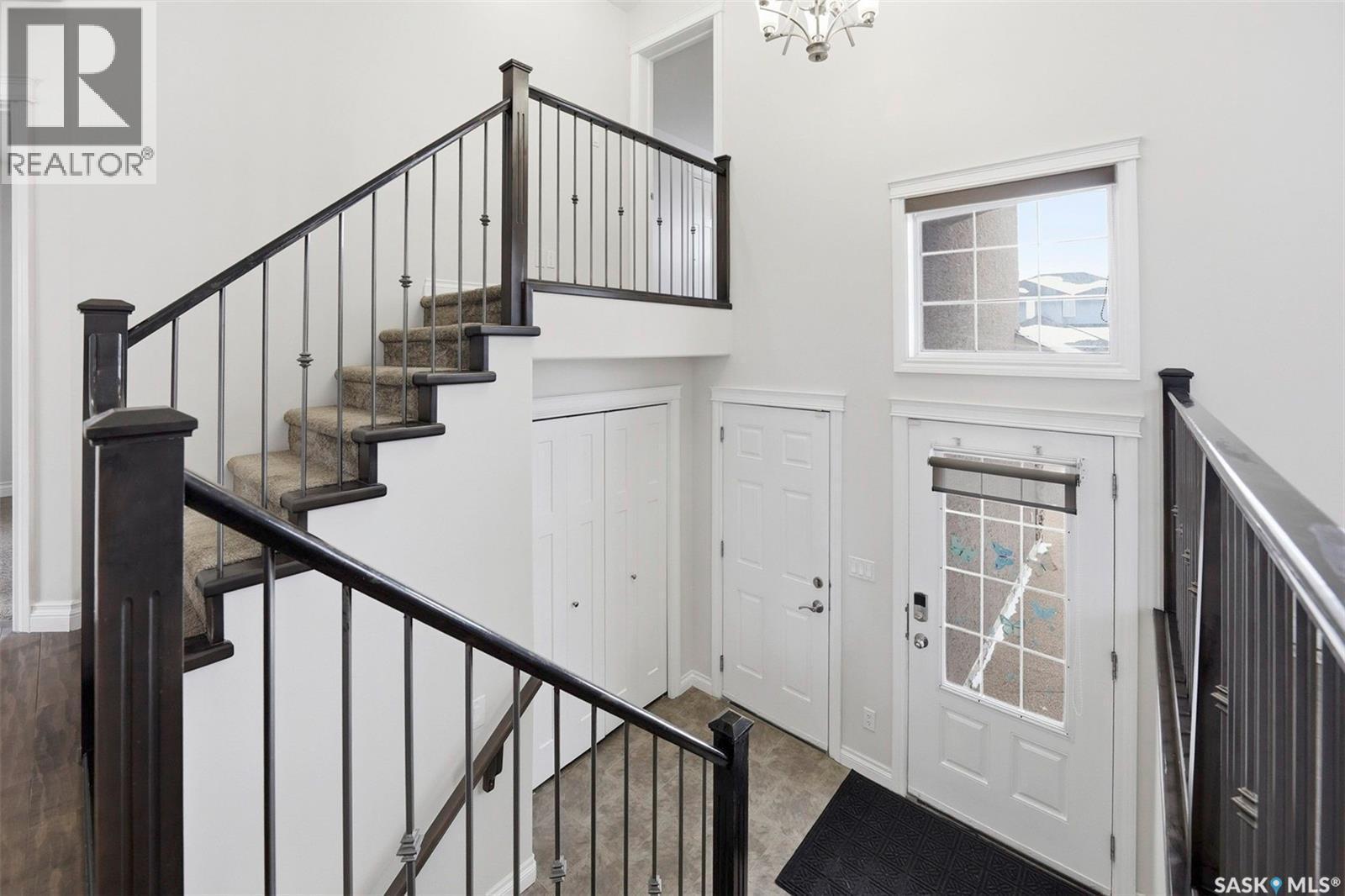 911 Hunter Road, Saskatoon, SK - Indoor Photo Showing Other Room