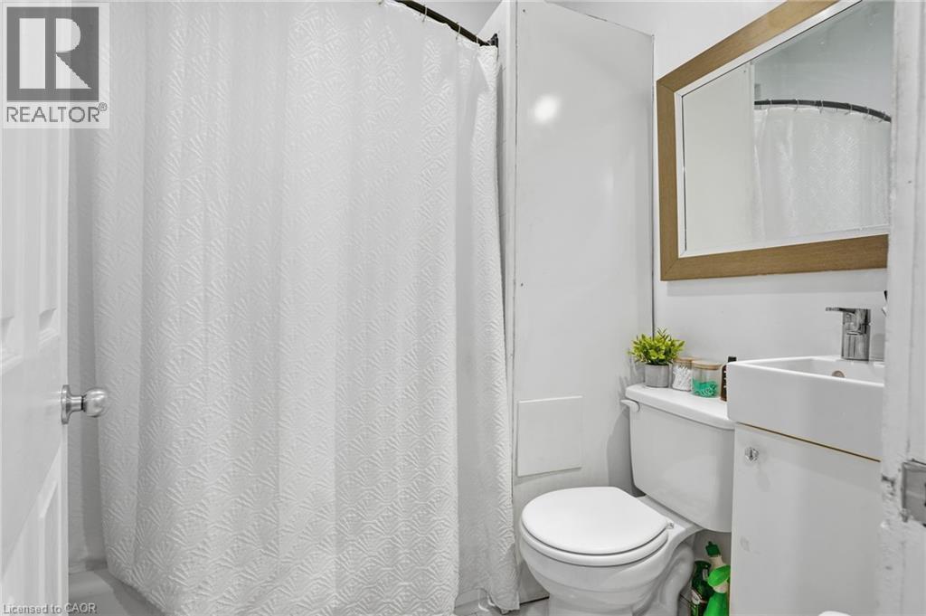 Unit 1 - Main Floor - 147 Emerald Street S, Hamilton, ON - Indoor Photo Showing Bathroom