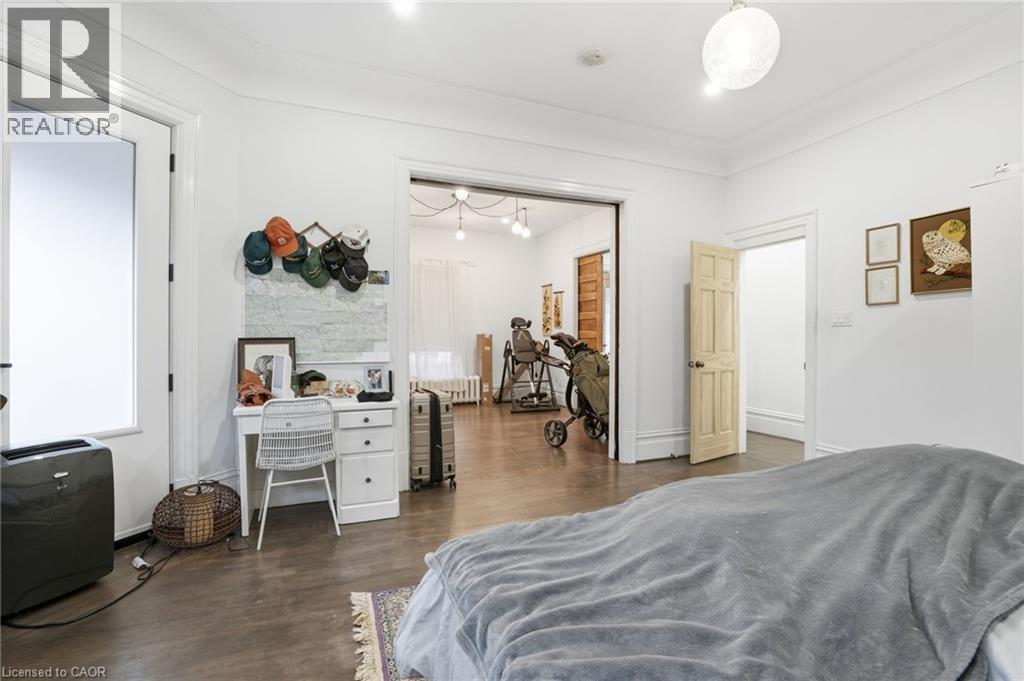 Unit 1 - Main Floor - 147 Emerald Street S, Hamilton, ON - Indoor Photo Showing Bedroom