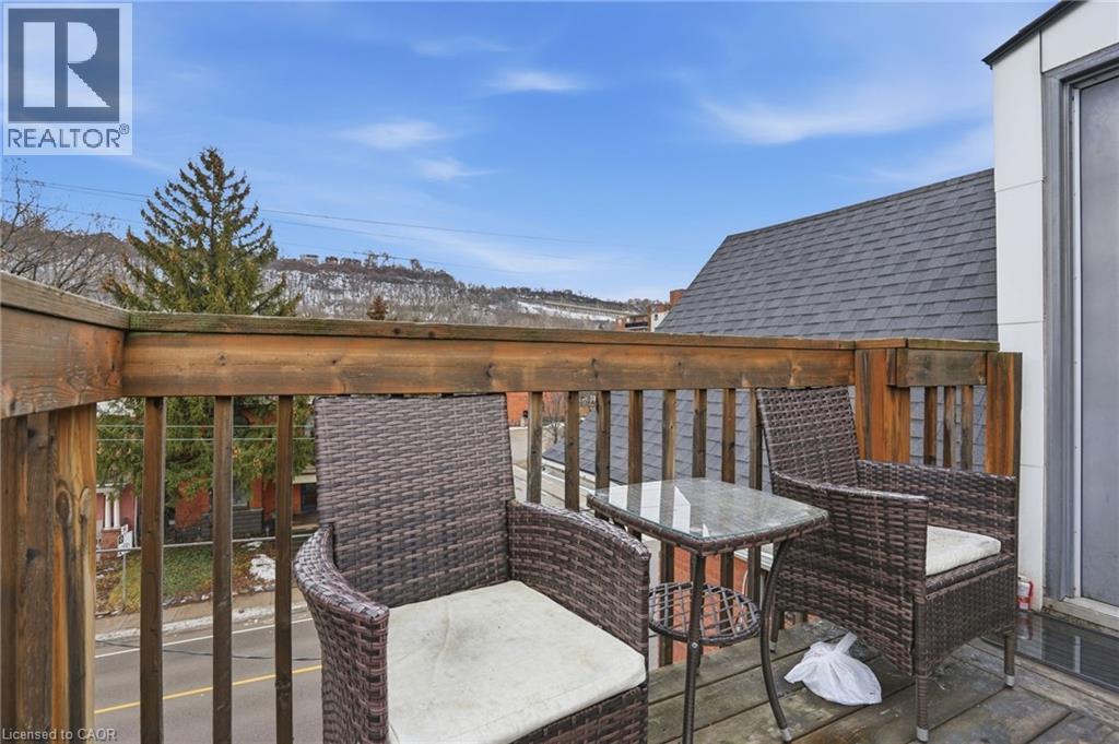 147 Emerald Street S, Hamilton, ON - Outdoor