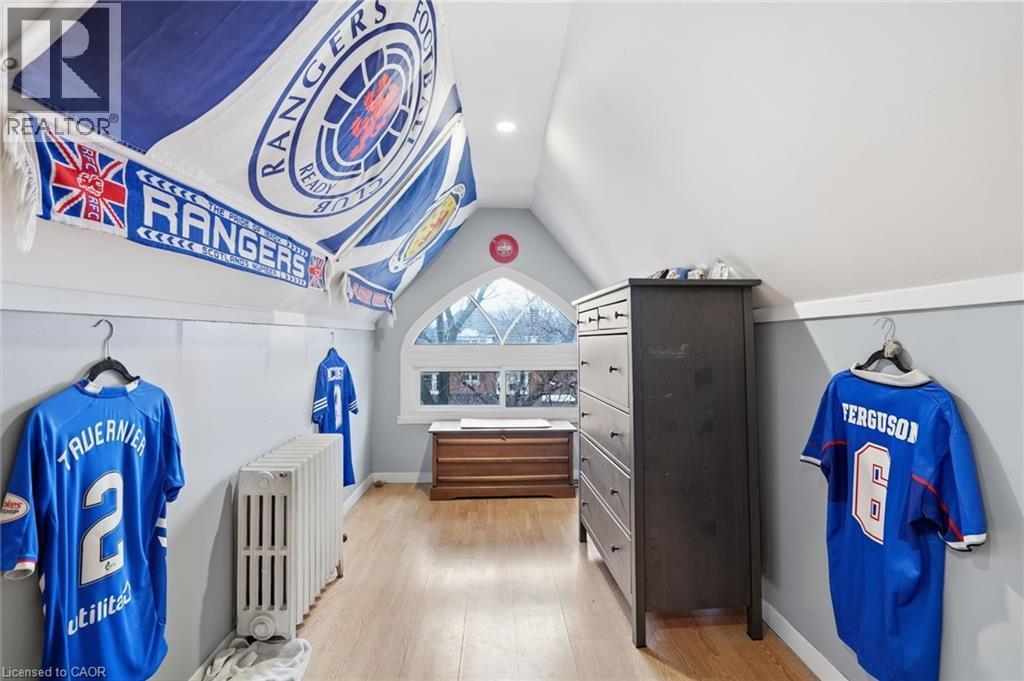 top floor - unit 3 - 147 Emerald Street S, Hamilton, ON - Indoor