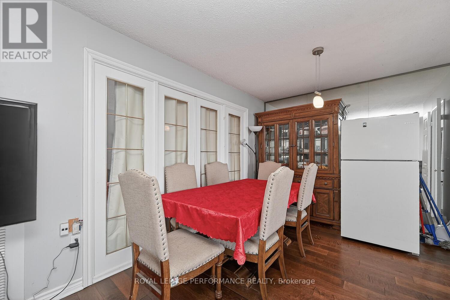 Dining room - 2502 - 530 Laurier Avenue W, Ottawa, ON - Indoor Photo Showing Dining Room