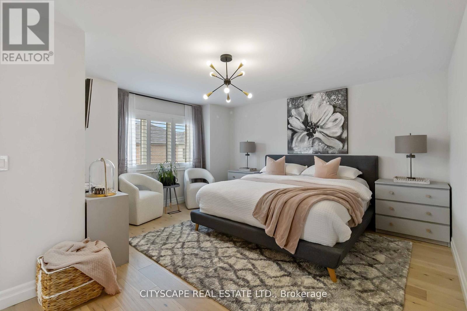 4269 Vivaldi Road, Burlington, ON - Indoor Photo Showing Bedroom
