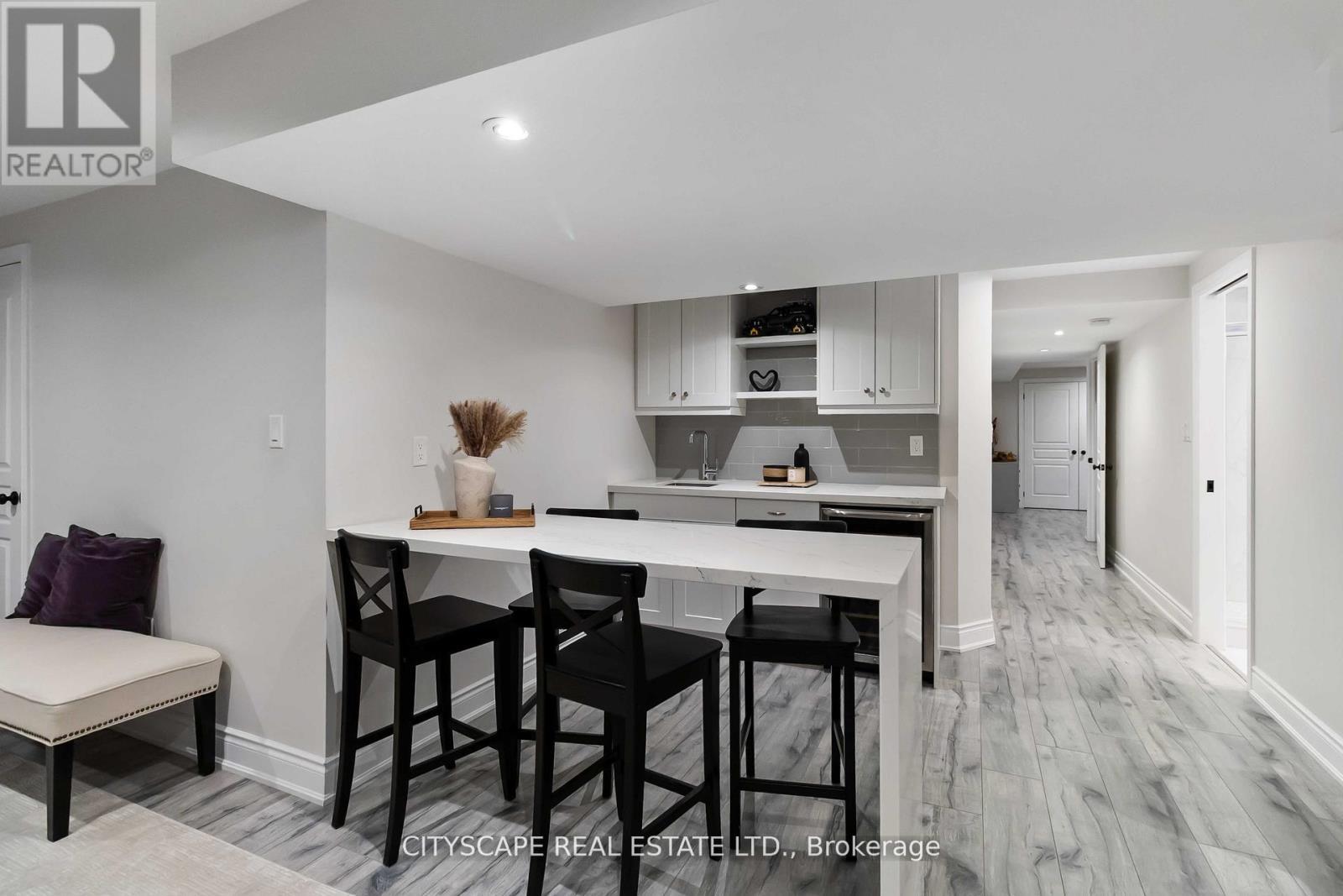 4269 Vivaldi Road, Burlington, ON - Indoor Photo Showing Other Room