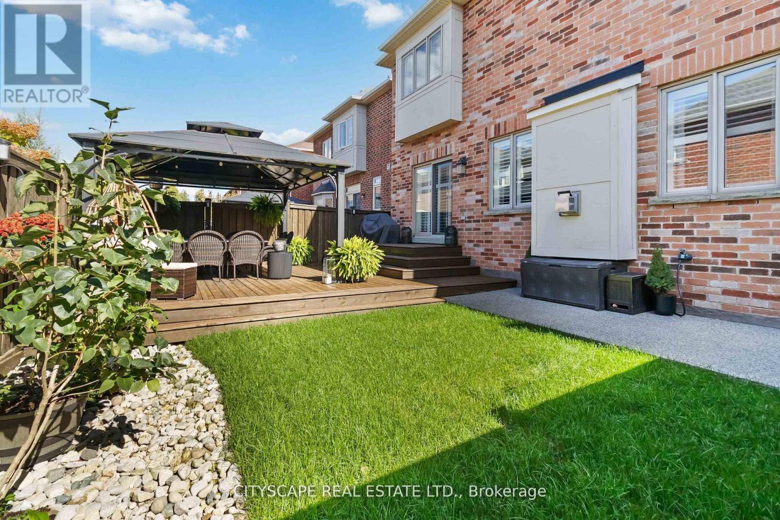 4269 Vivaldi Road, Burlington, ON - Outdoor