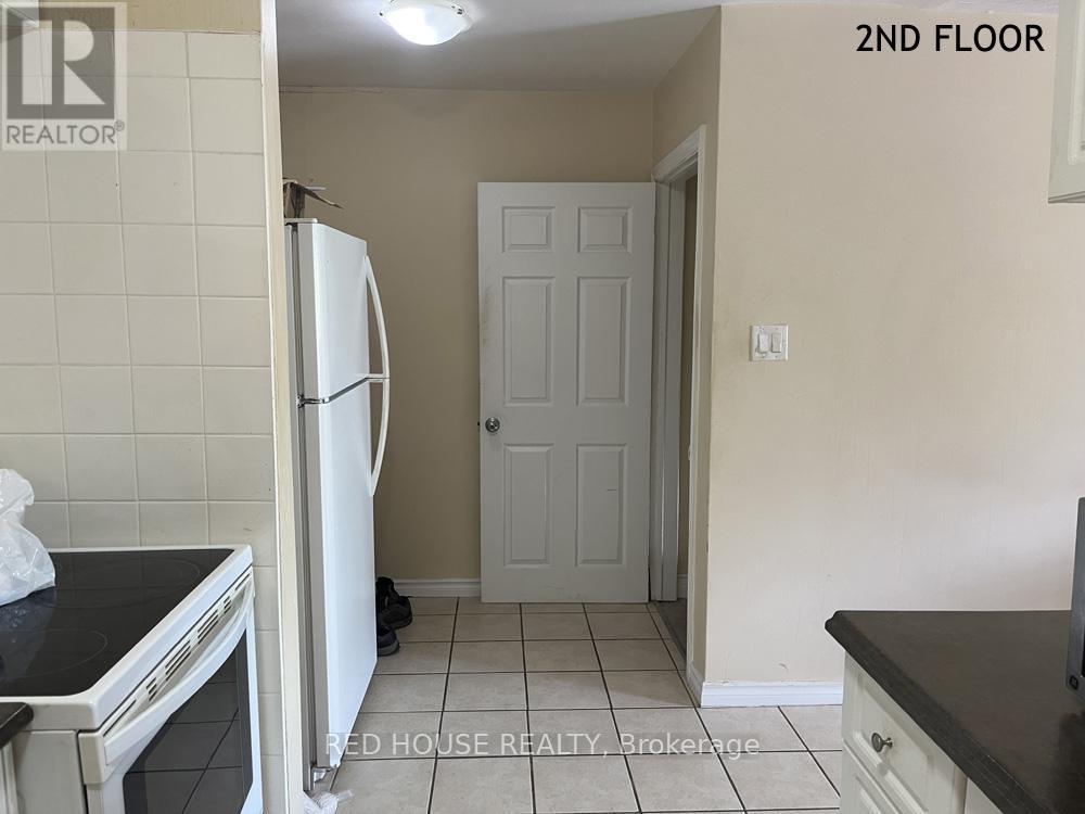 1533 O'Connor Drive, Toronto, ON