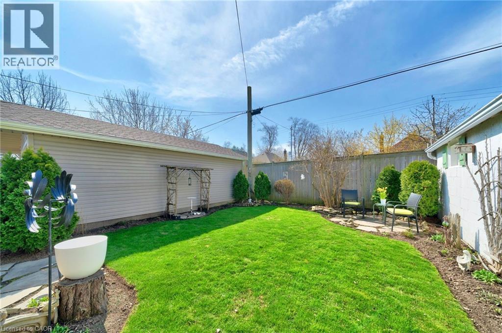 22 Churchill Avenue, Hamilton, ON - Outdoor