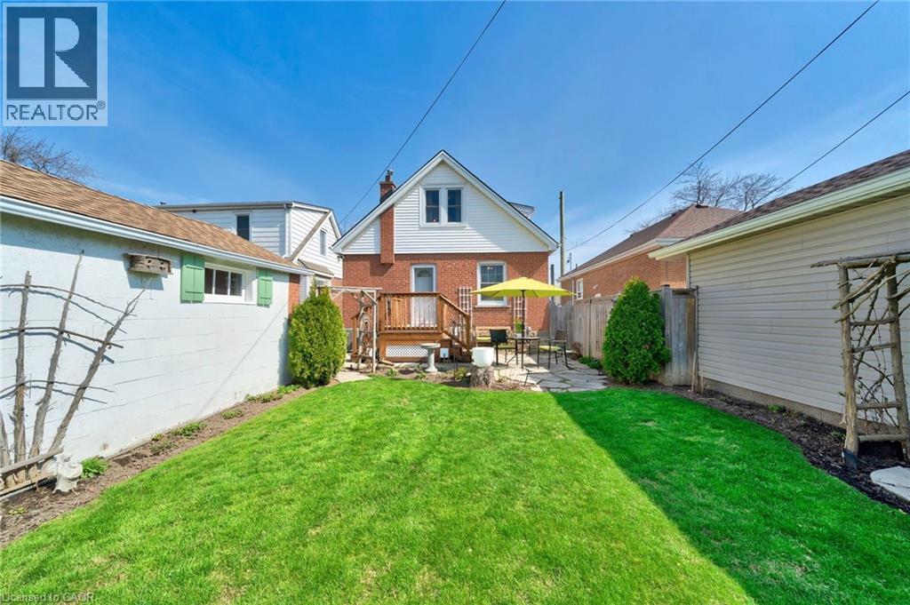 22 Churchill Avenue, Hamilton, ON - Outdoor