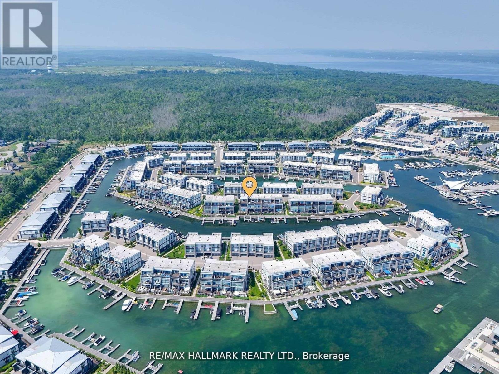 3658 Ferretti Court, Innisfil, ON - Outdoor With Body Of Water With View