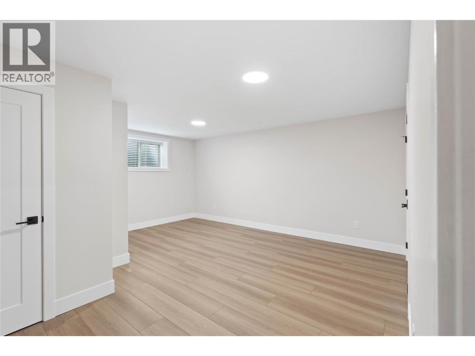 220 Shepherd Road Unit# 12, Chase, BC - Indoor Photo Showing Other Room