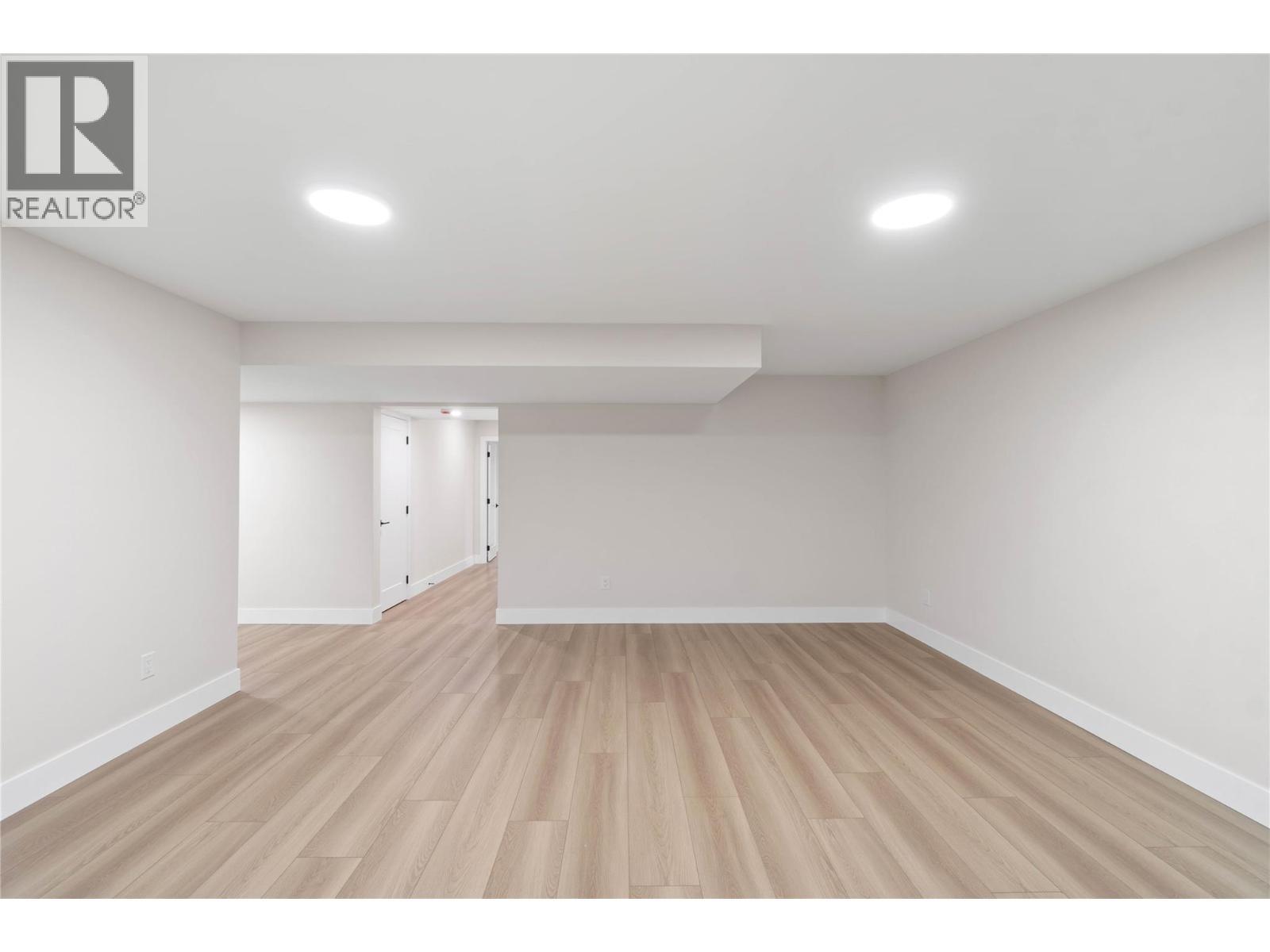 220 Shepherd Road Unit# 12, Chase, BC - Indoor Photo Showing Other Room