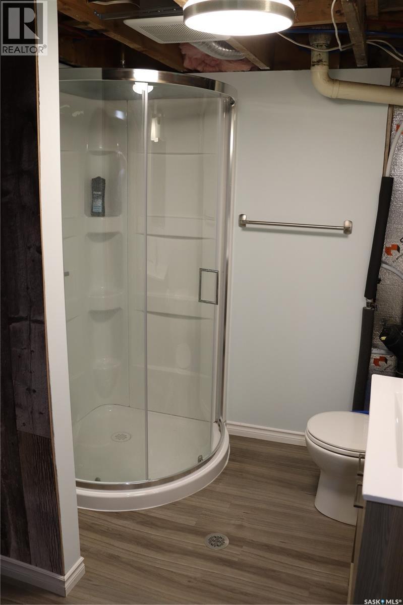217 2Nd Avenue E, Debden, SK - Indoor Photo Showing Bathroom
