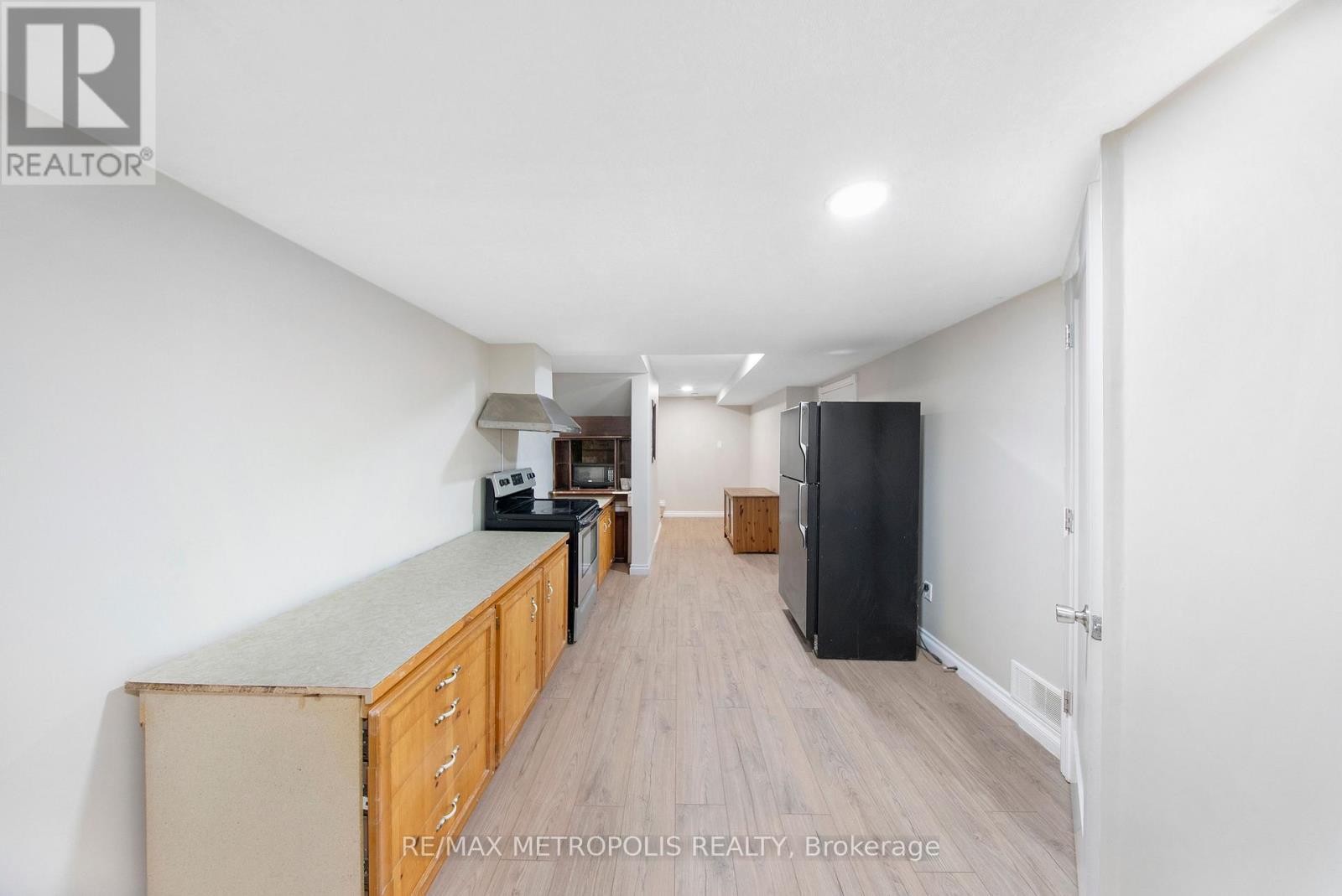 135 Veronica Drive, Kitchener, ON - Indoor Photo Showing Other Room