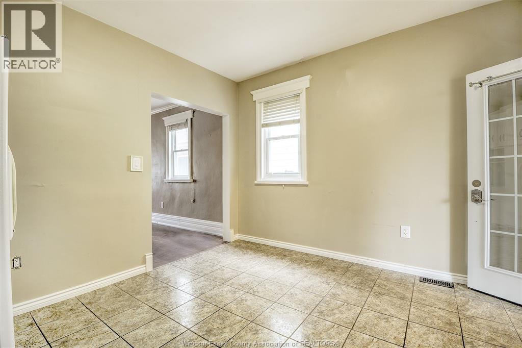 456 Chilver Unit# Lower, Windsor, ON - Indoor Photo Showing Other Room