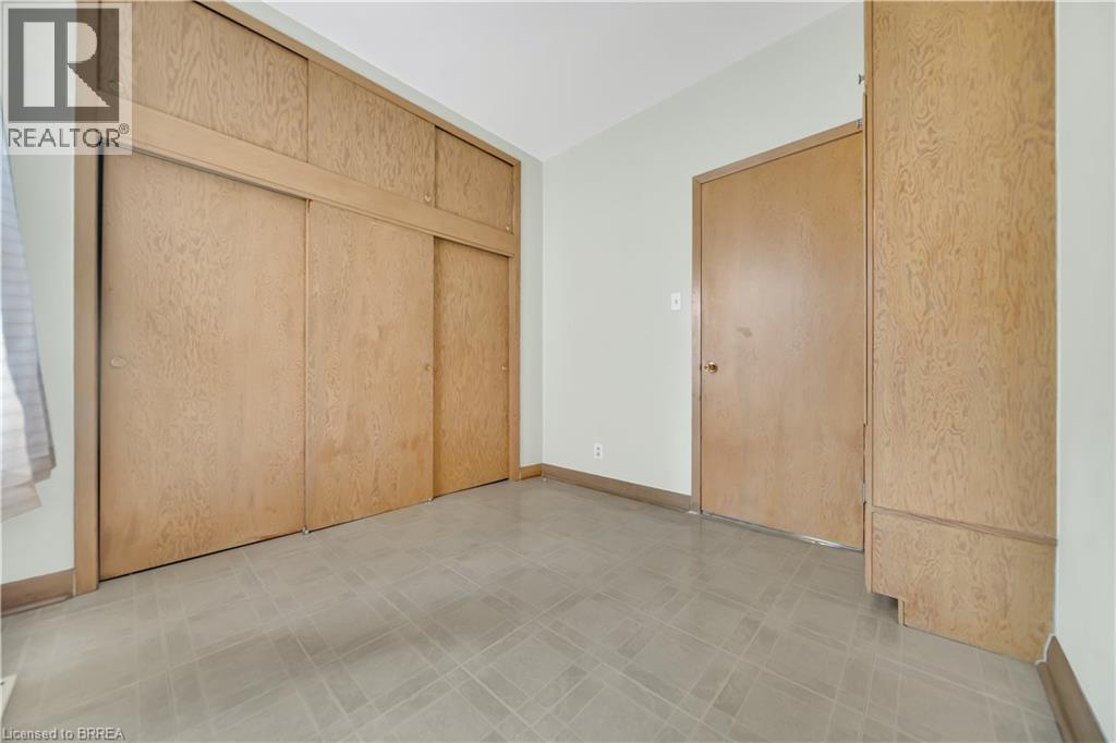 141 Samuel Street, Kitchener, ON - Indoor Photo Showing Other Room