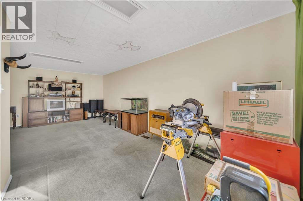 141 Samuel Street, Kitchener, ON - Indoor