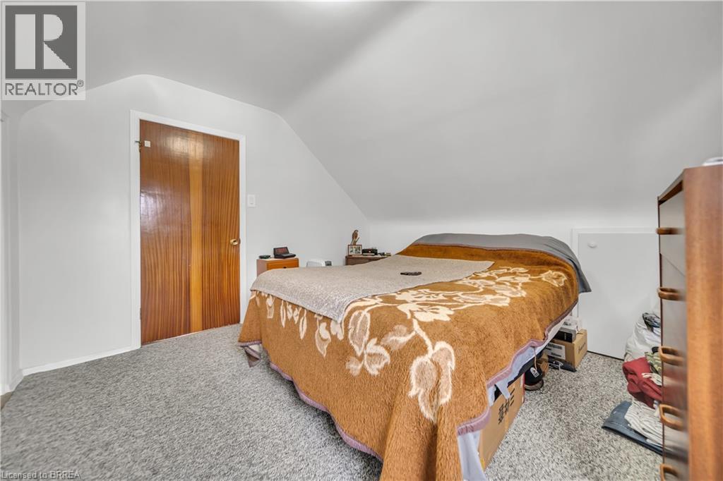 141 Samuel Street, Kitchener, ON - Indoor Photo Showing Bedroom