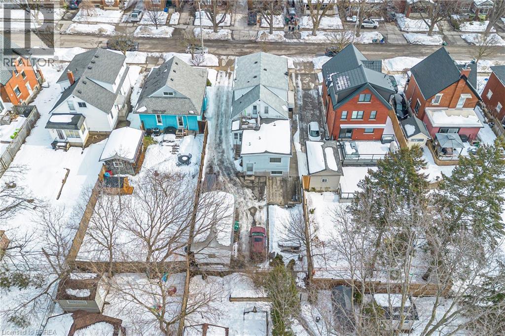 141 Samuel Street, Kitchener, ON - Outdoor