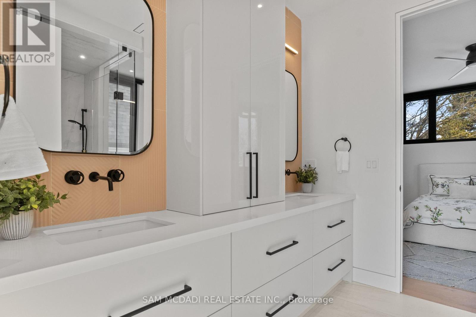 2186 Harcourt Crescent, Mississauga, ON - Indoor