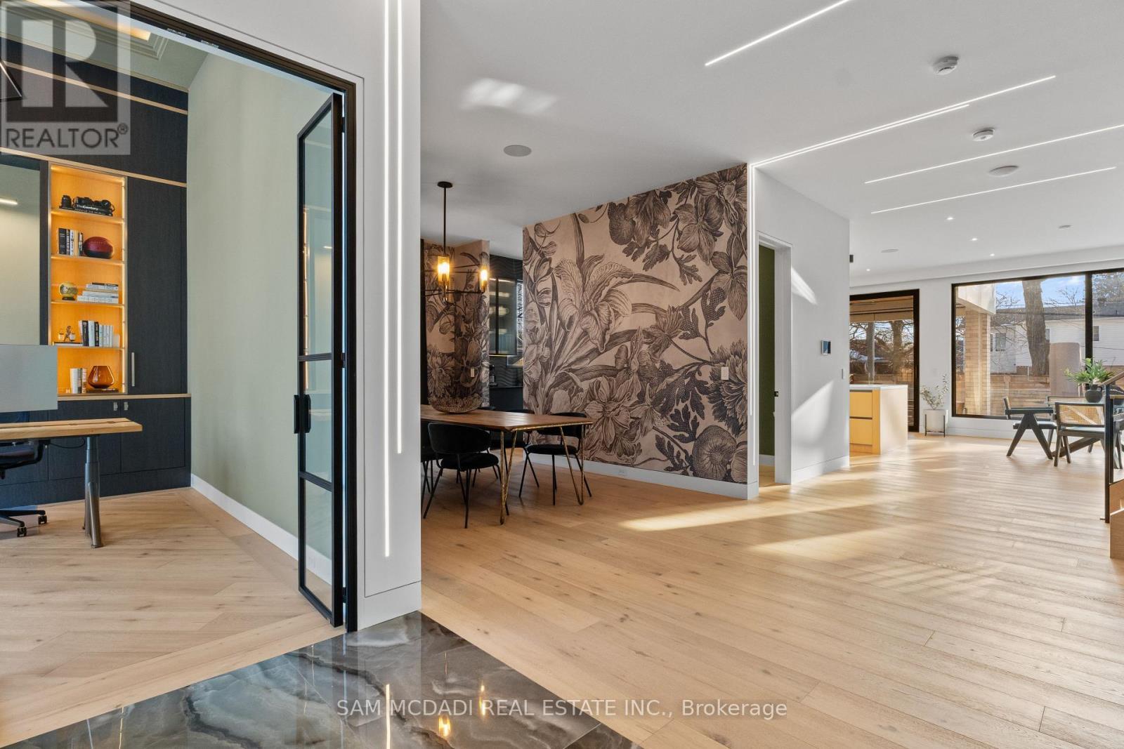 2186 Harcourt Crescent, Mississauga, ON - Indoor Photo Showing Other Room