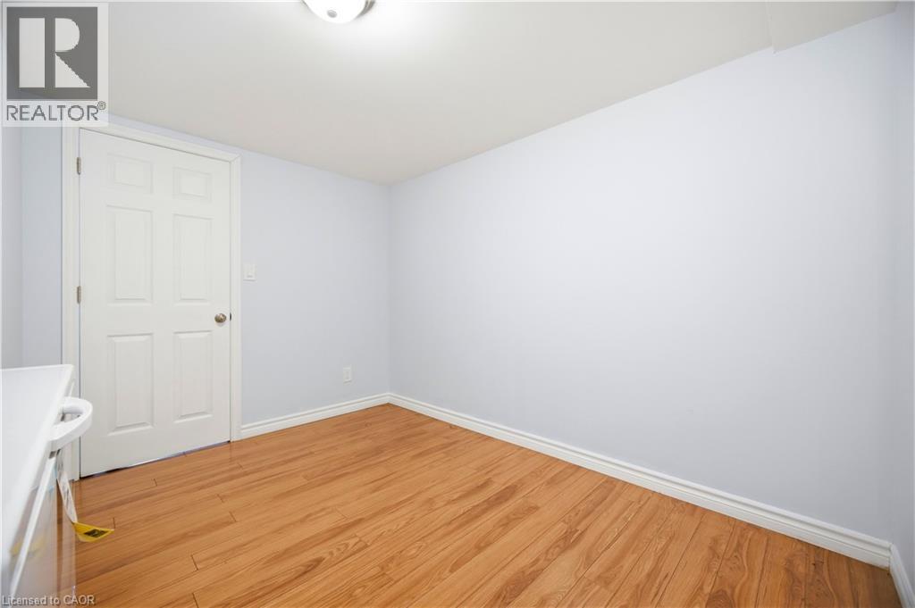 424 Jackson Street W, Hamilton, ON - Indoor Photo Showing Other Room