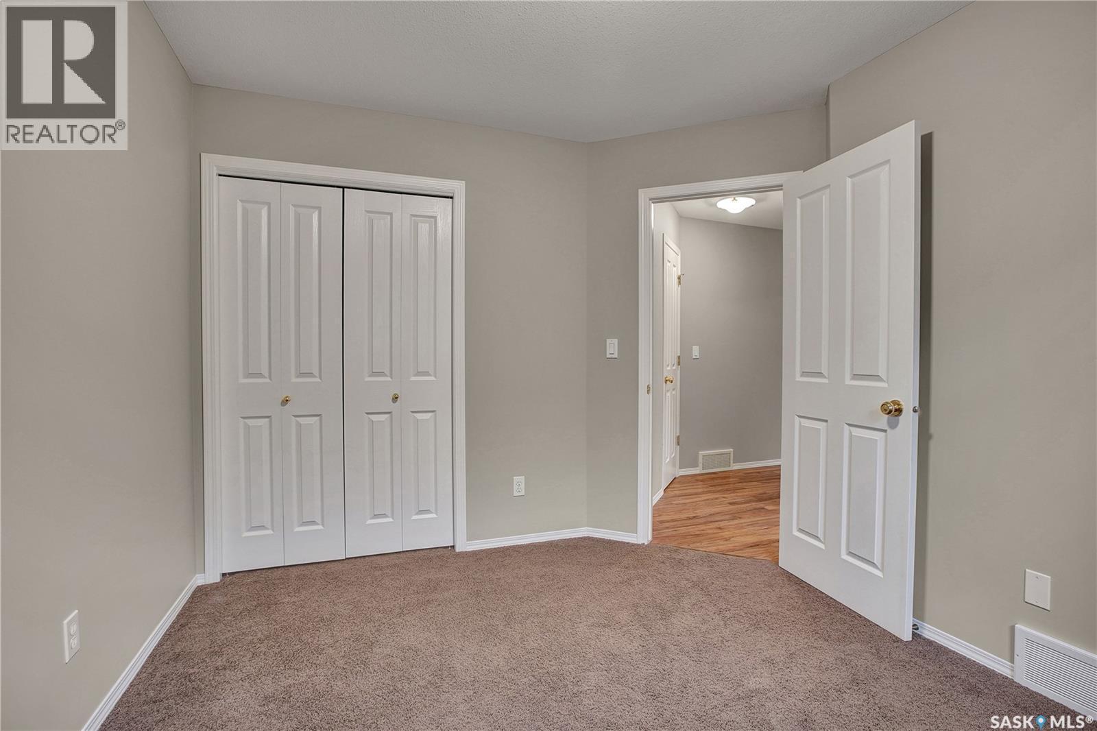 1131 Denham Rise, Saskatoon, SK - Indoor