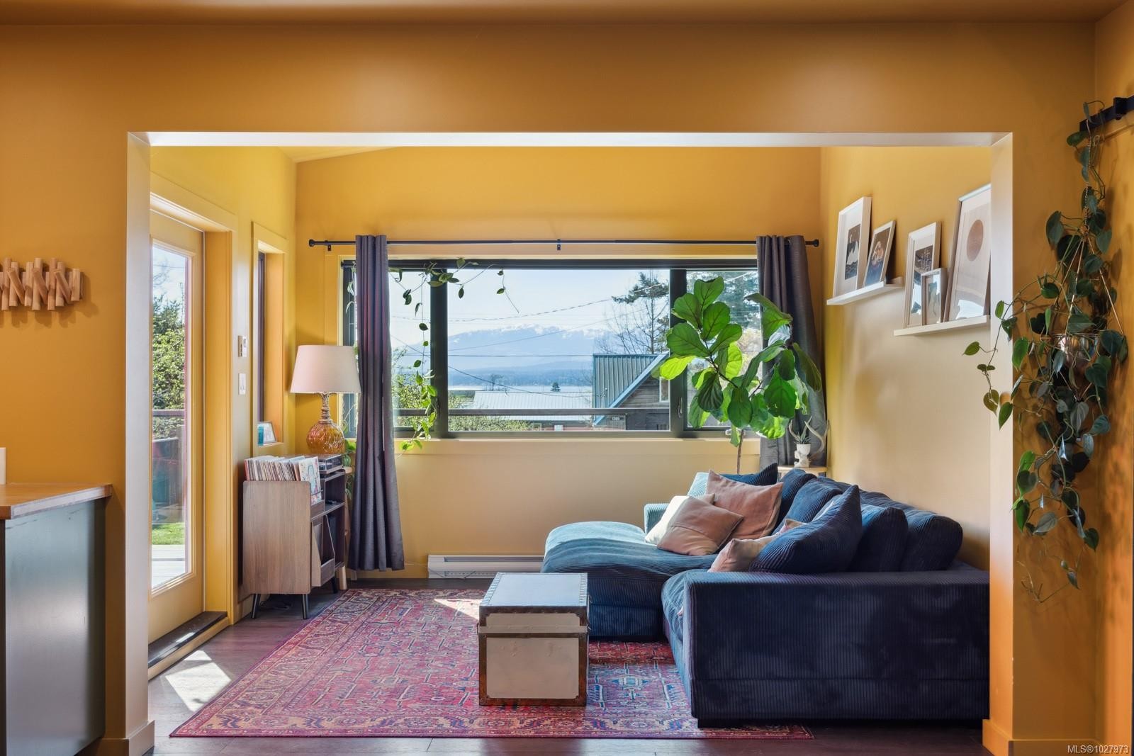 1304 Midden Rd, Comox, BC