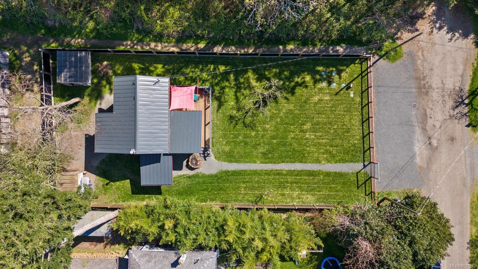 1304 Midden Rd, Comox, BC