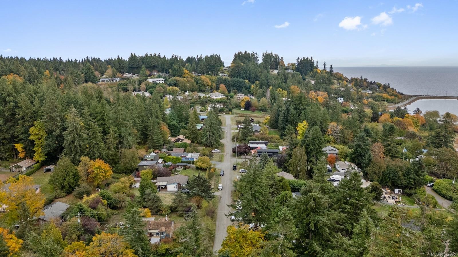 1314 Docliddle Rd, Comox, BC