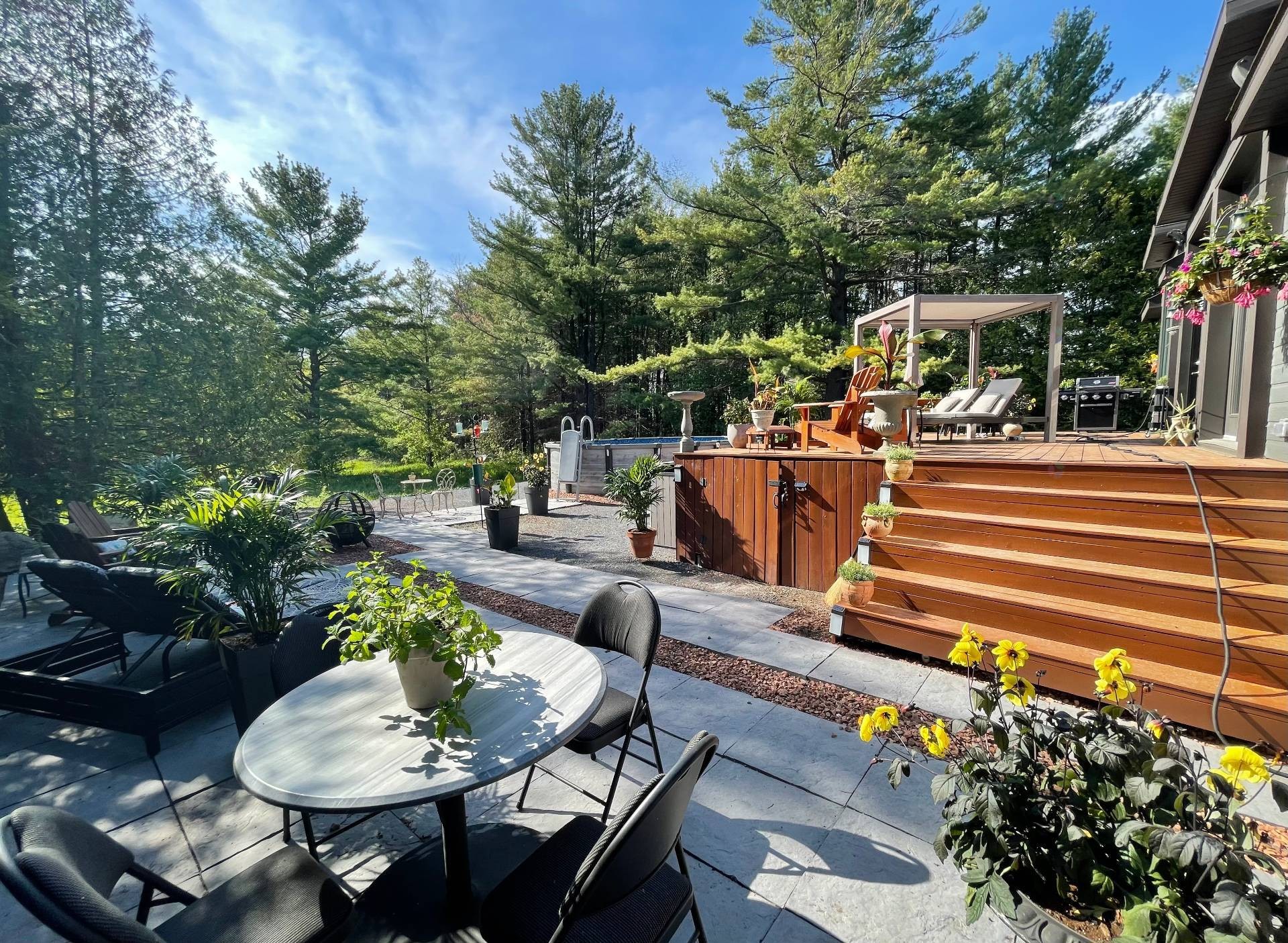 Cour - 773 Ch. Maurice, Bedford - Canton, QC - Outdoor With Deck Patio Veranda