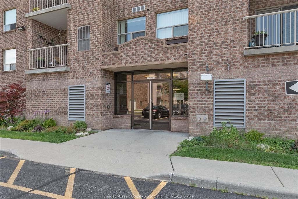 108-8335 Wyandotte Street East, Windsor, ON