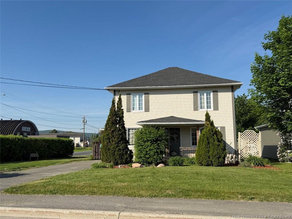 16 Des Érables Ave, Clair, NB