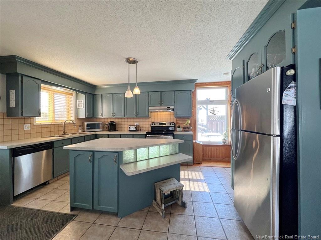 16 Des Érables Ave, Clair, NB