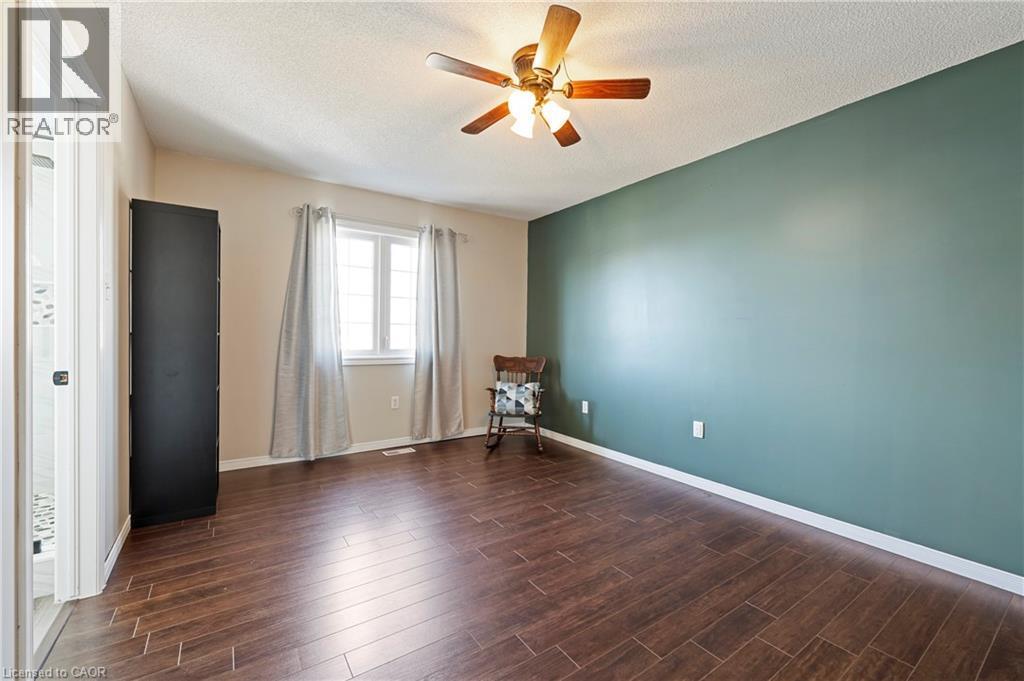 77 Morgan Drive, Caledonia, ON - Indoor Photo Showing Other Room