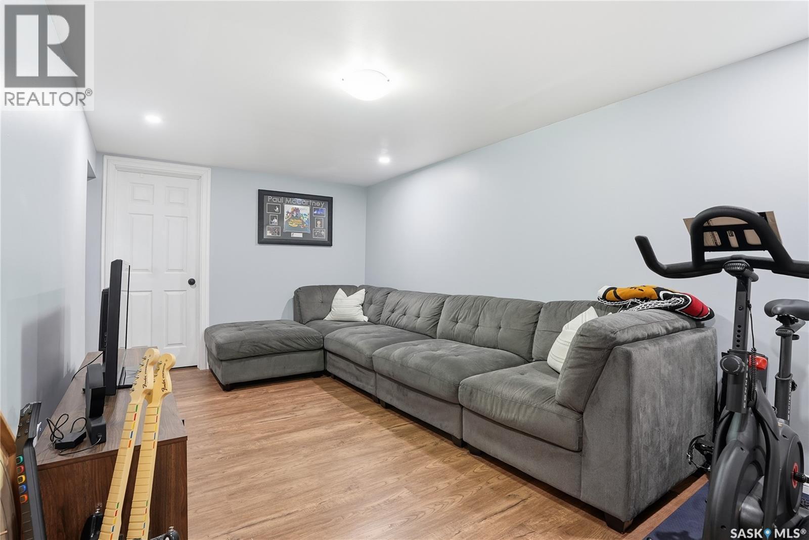 39 Cantlon Crescent, Saskatoon, SK - Indoor