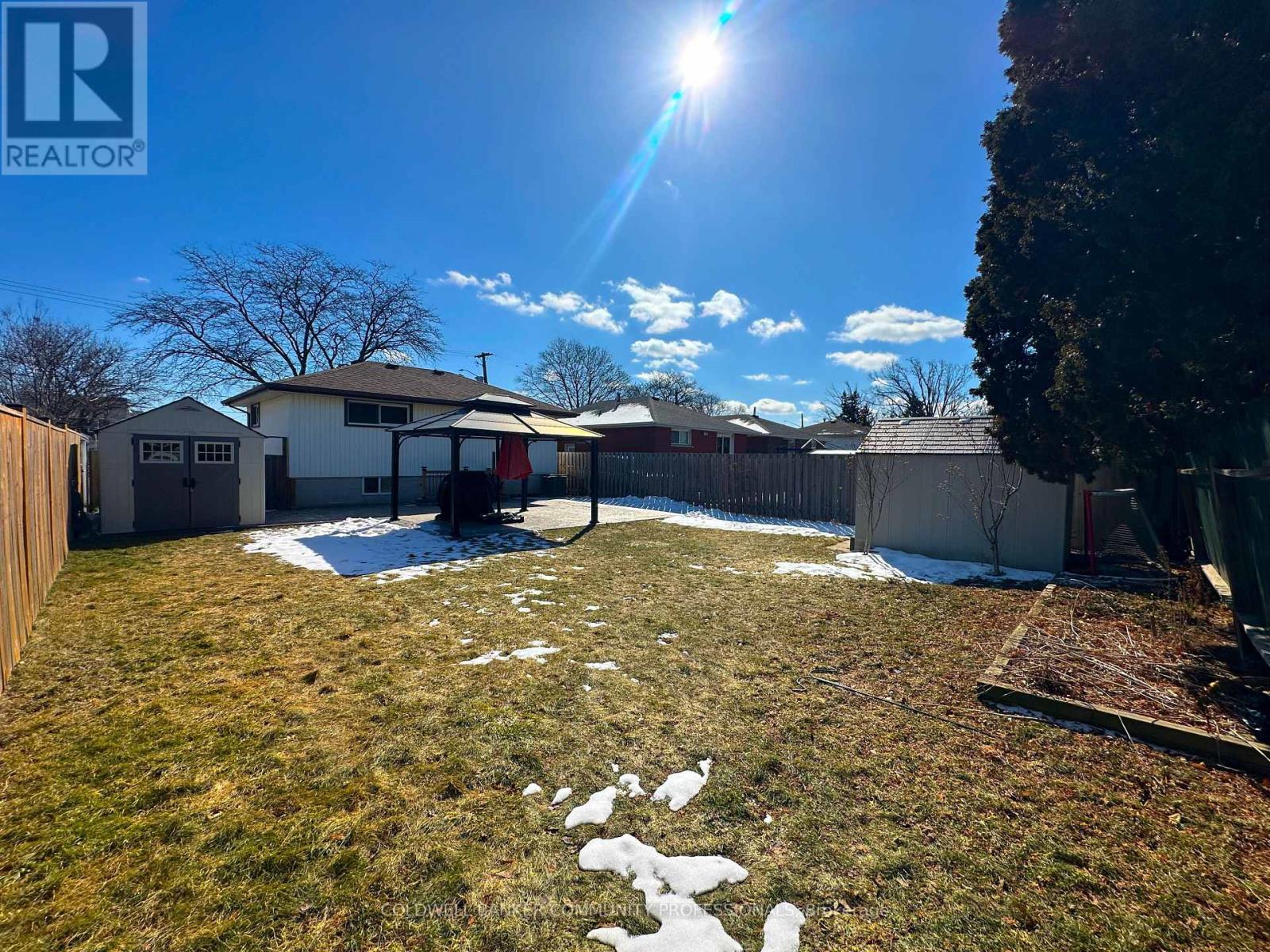 918 Upper Ottawa Street, Hamilton, ON - Outdoor