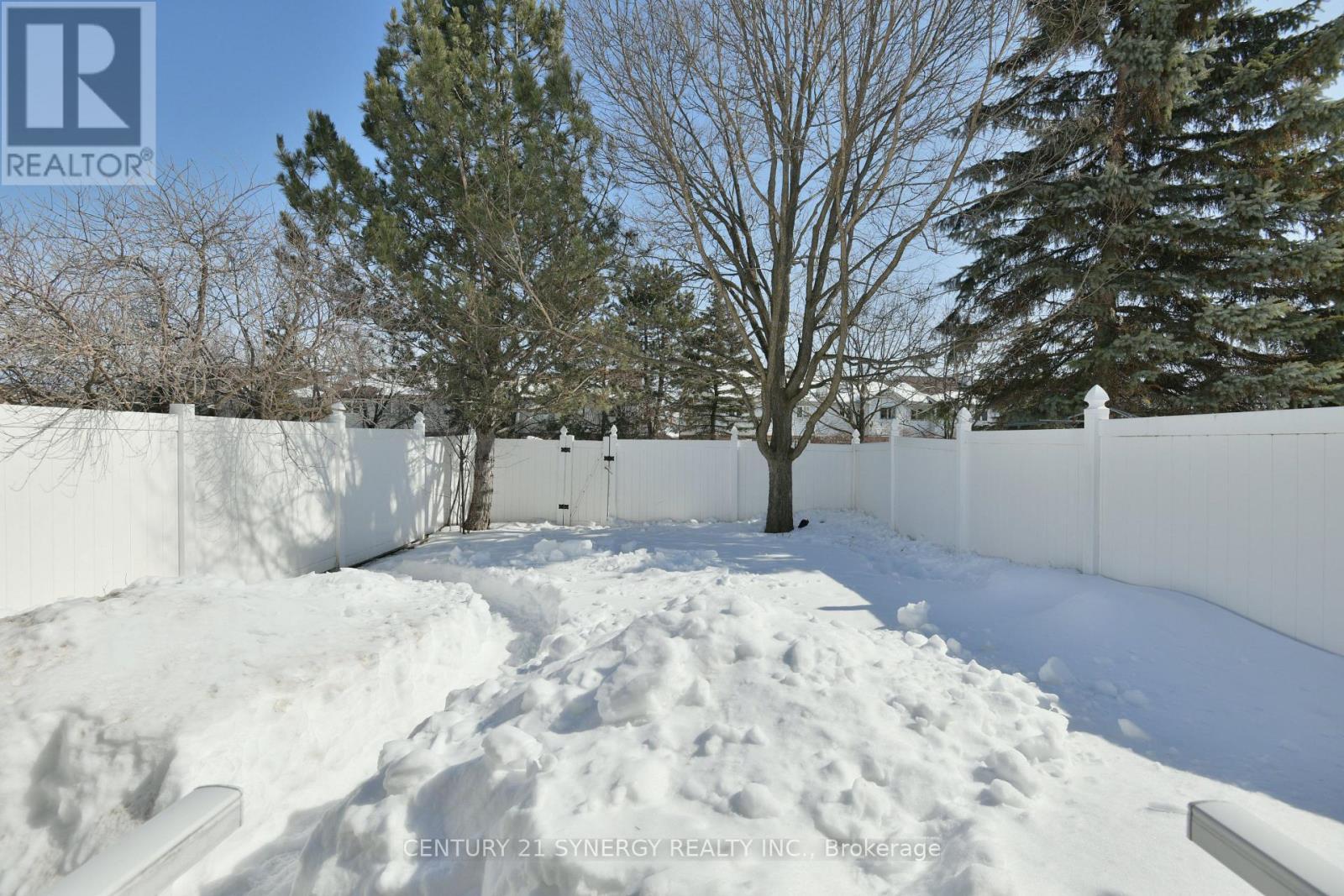 7 Weaver Crescent, Ottawa, ON - Outdoor