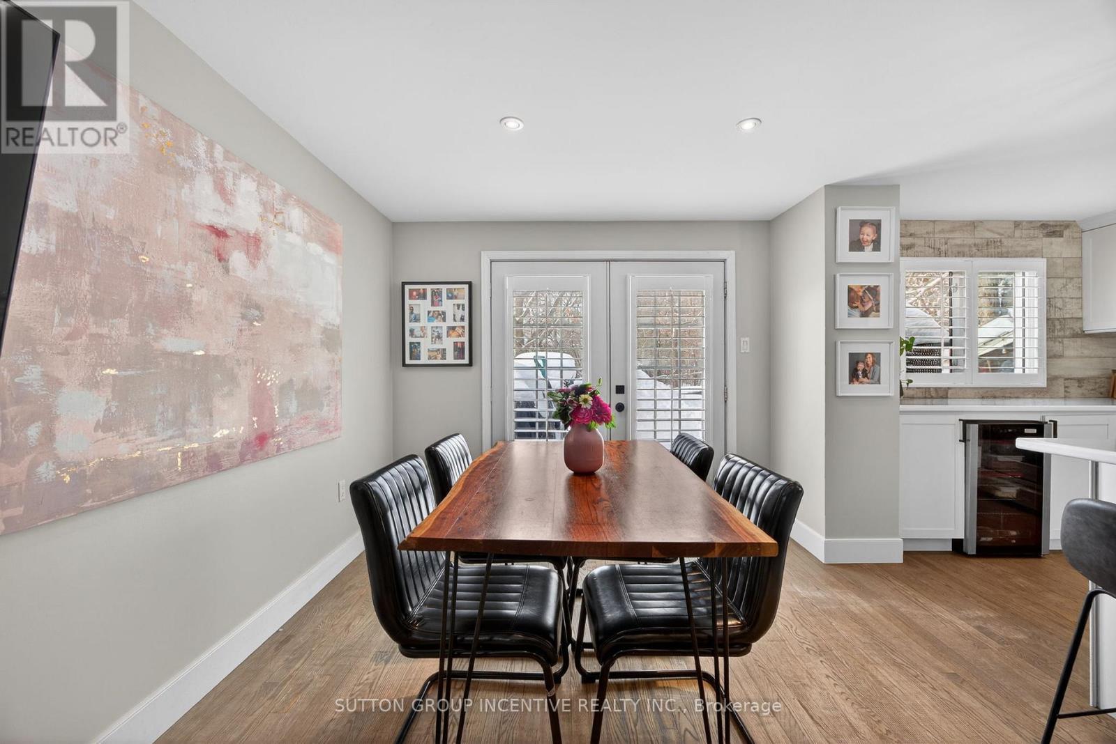 56 Shakespeare Crescent, Barrie, ON - Indoor Photo Showing Dining Room