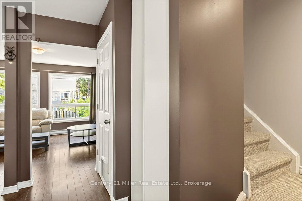 69 - 2050 Upper Middle Road, Burlington (Brant Hills), ON - Indoor Photo Showing Other Room