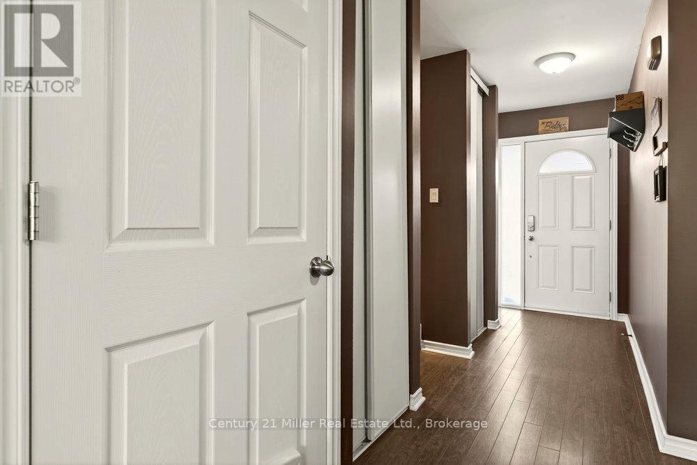 69 - 2050 Upper Middle Road, Burlington (Brant Hills), ON - Indoor Photo Showing Other Room